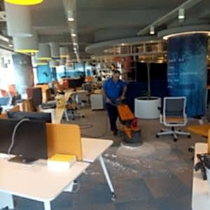 Bursa bina yüzey temizliği